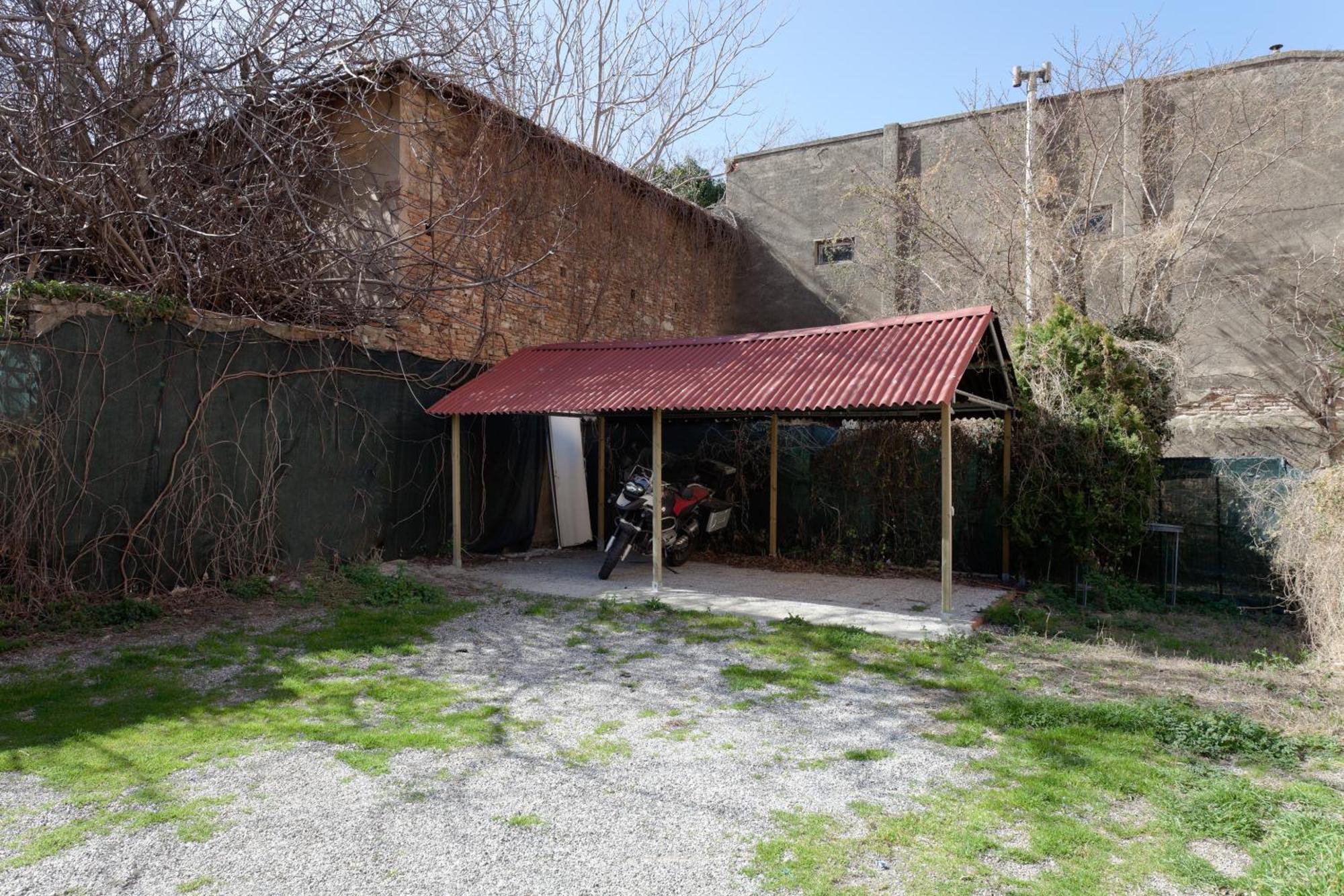 Parking Hotel Giardino Ливорно Экстерьер фото